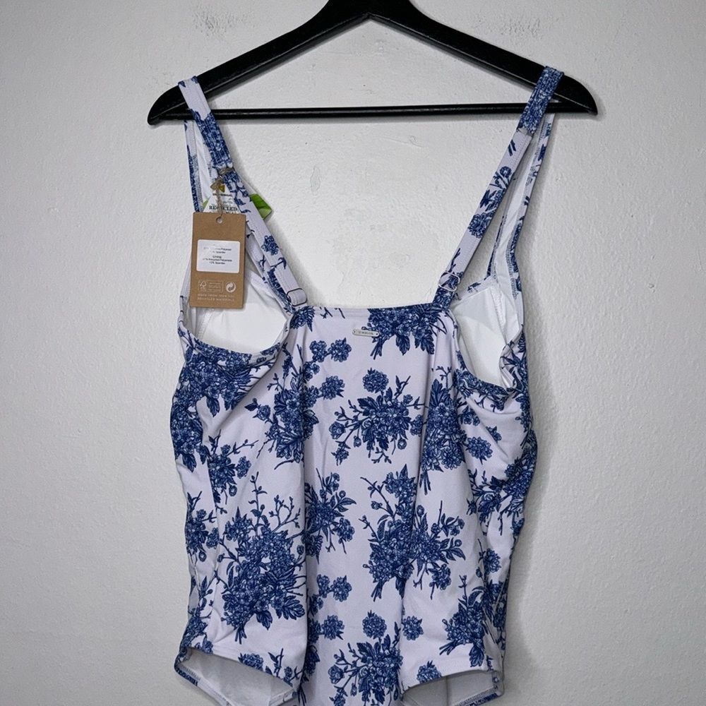 BERLOOK Floral Plus Size One-Piece Swimsuit Size 20 - Picture 10 of 13